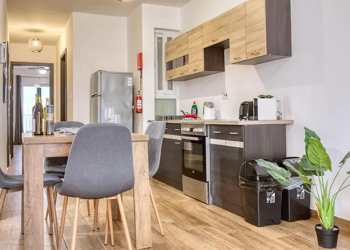 公寓 Modern And Centrally Located Large One Bedroom Kbon1-1 *